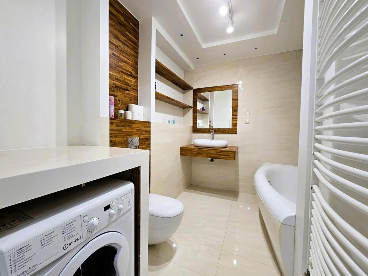 Apartstars - Raginisa #1 Apartament Rzeszów